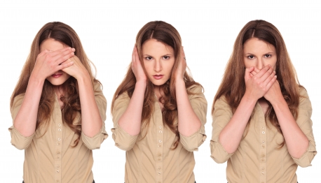 stockfresh_id753371_businesswoman---no-evil_sizeXS